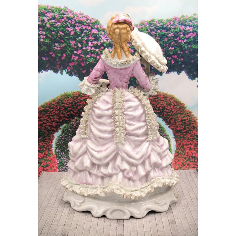 陶器 人形 レースドール 白いドレスの貴婦人 置物 34㎝ 楽天市場】アイリッシュドレスデン レースドール（白いドレスの