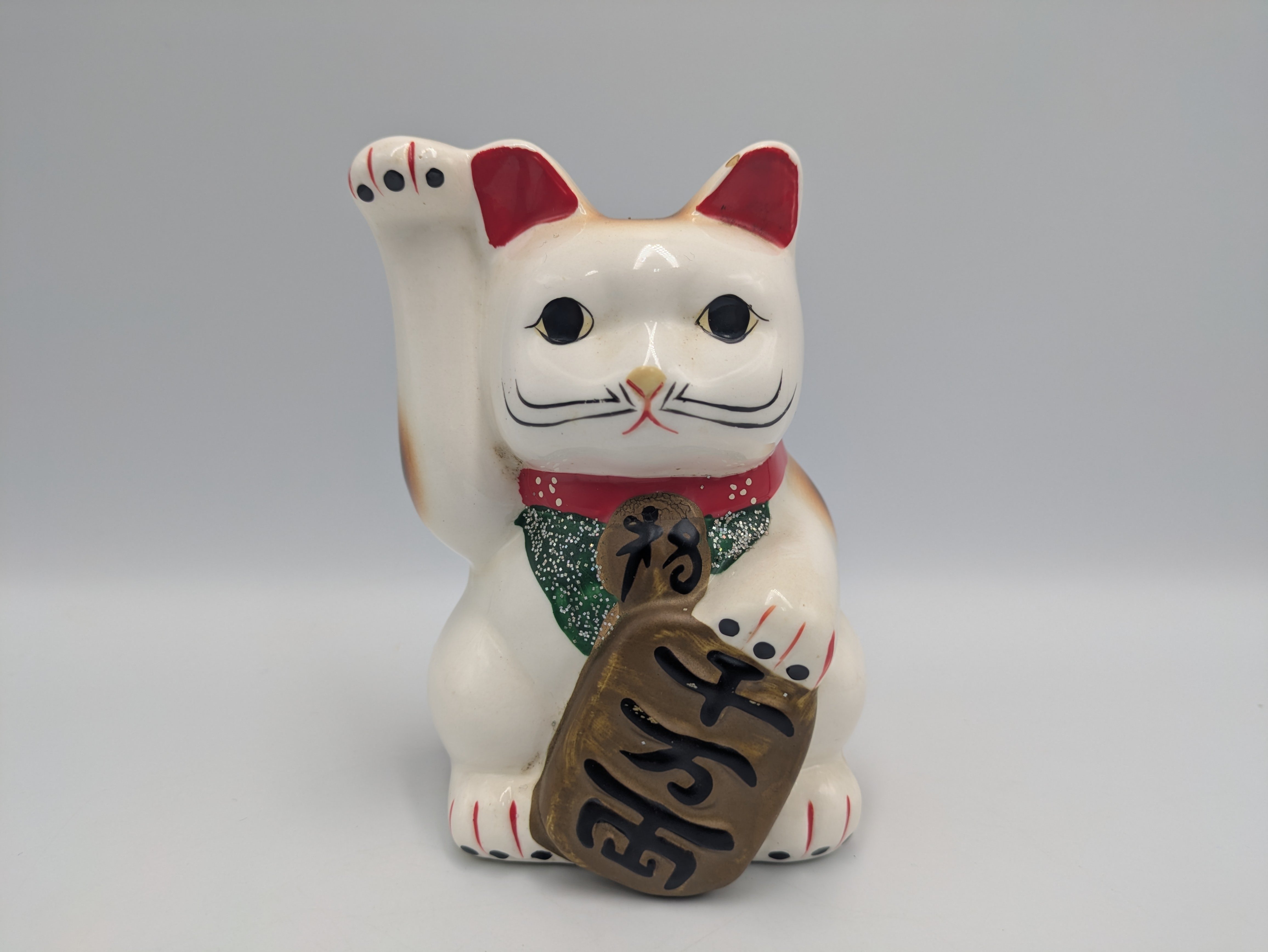 招き猫　猫　置物　ヴィンテージ　商売繁盛　27センチ 招き猫 右手上げ 手長 まねきねこ 置物 商売繁盛 開運 陶器製 縁起物