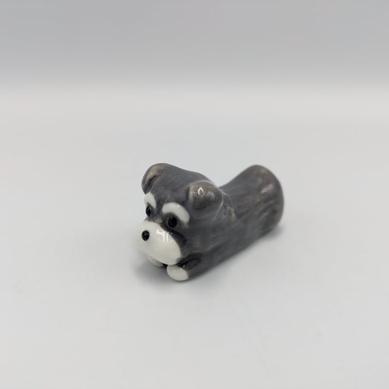 犬置き物　陶器製 犬の置物 陶犬 陶器製 送料無料 輸入雑貨 玄関 オブジェ