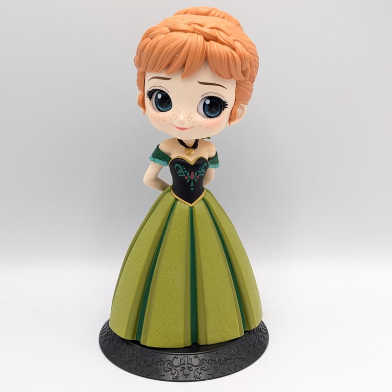 アナと雪の女王 Qposket 10点 アナと雪の女王 Qposket 10点 アナとエルサが人気フィギュアに