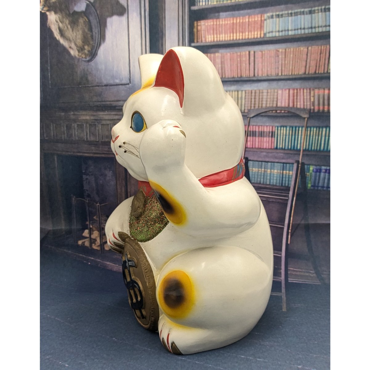 超特大　白猫　招き猫　まねきねこ　貯金箱　縁起物　昭和レトロ　猫　置物　魔除け 超特大 白猫 招き猫 まねきねこ 貯金箱 縁起物 昭和レトロ 猫