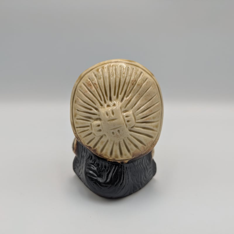 信楽焼 たぬき 置物 陶器 狸 縁起物 金運 幸福 風水 黄 | よしつねの