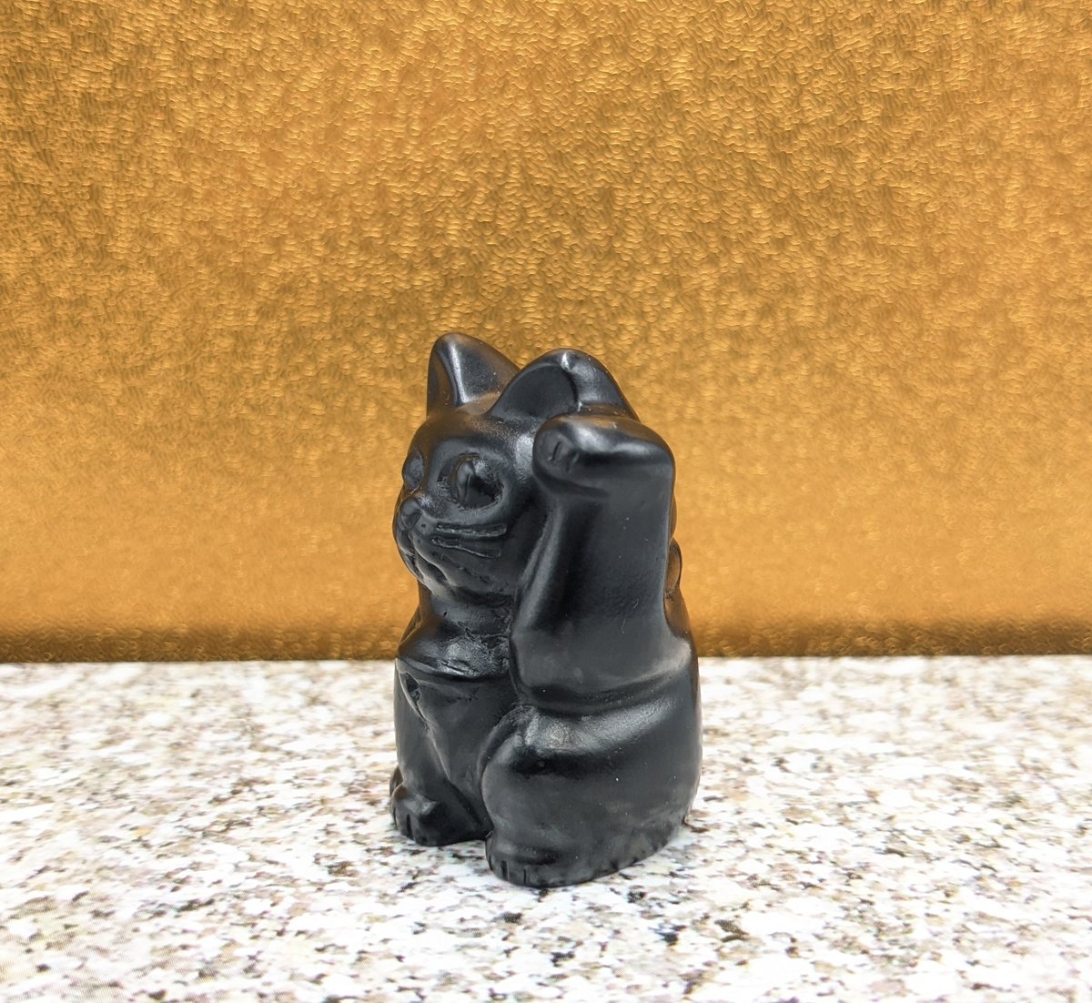 縁起物 招き猫 那智黒石 左手上げ 小 手磨き工芸品 | よしつねの秘密基地