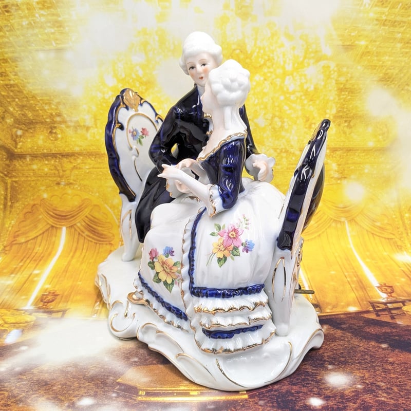 加藤工芸 置物 フィギュリン 陶器製人形 オルゴール ウインナーワルツ