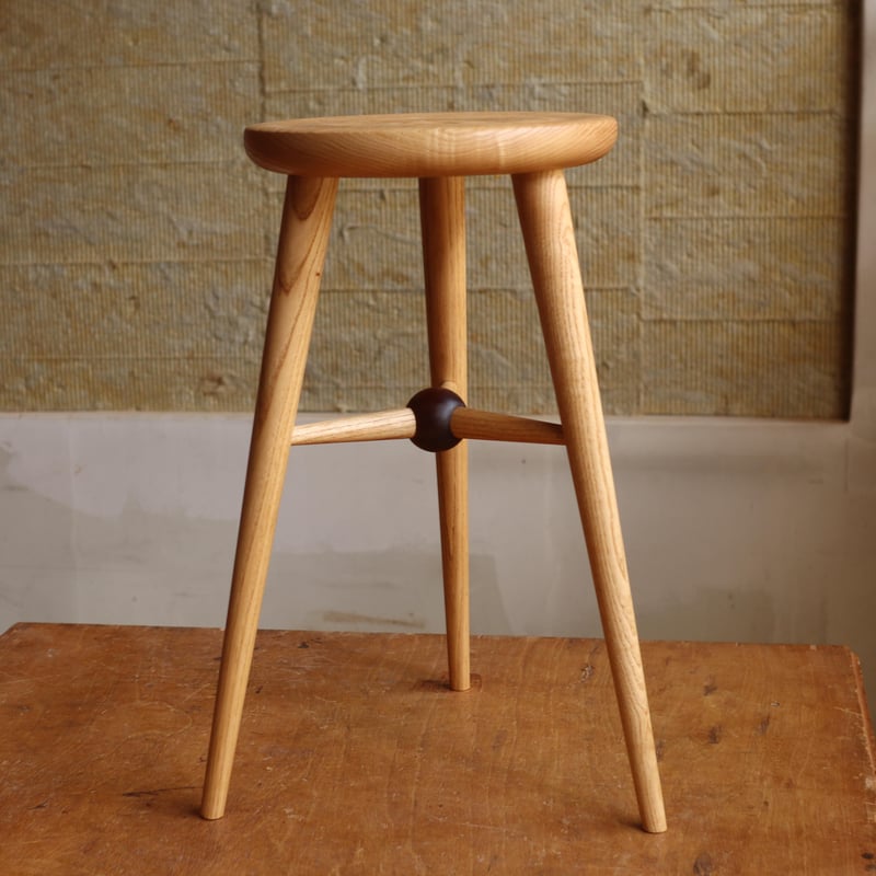 ハイスツール「Sol」 栗 波紋模様座面 | pat woodworking online shop
