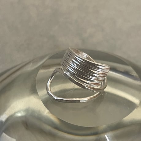 Karen silver　 Two hands ring