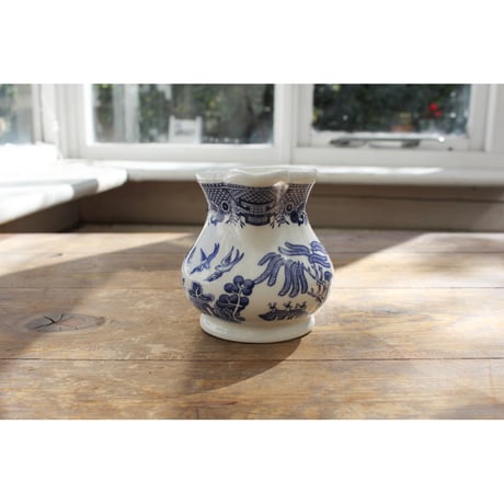 Churchill Jug 054