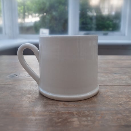 Jane Hogben Mug(M) 037