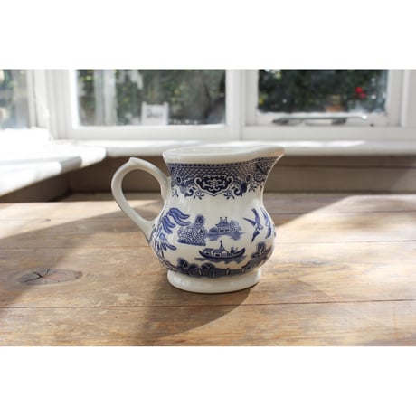 Churchill Jug 054