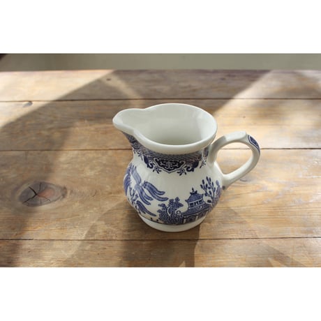 Churchill Jug 054