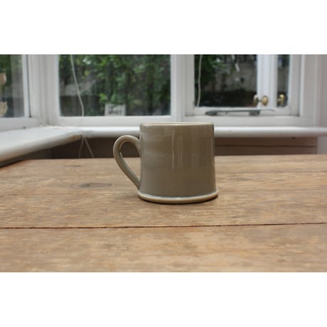 Jane Hogben Mug(M) 127
