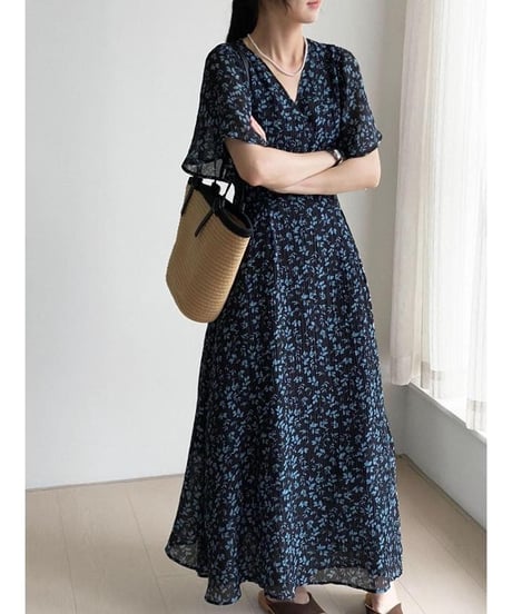 v-neck flare sleeves floral op /2color  FL3457