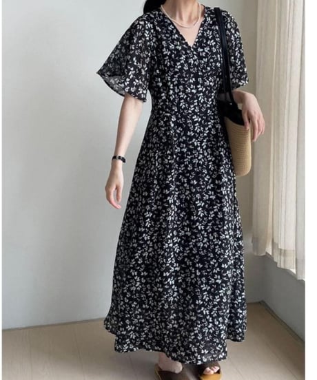 v-neck flare sleeves floral op /2color  FL3457