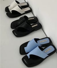 Square toe flat thong sandals /3color　FL2073