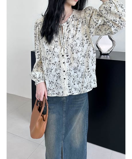petite floral lace blouse　FL2188