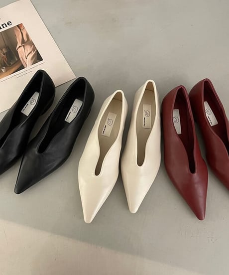 pointed v-cut shoes /3color　FL2210