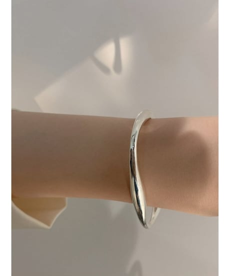 wave line bangle　FL2371