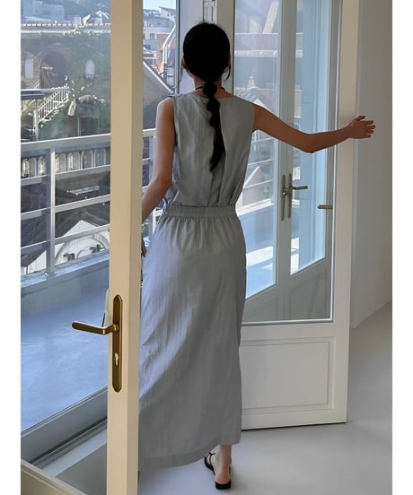 back design top slit skirt set up /3color　FL2449