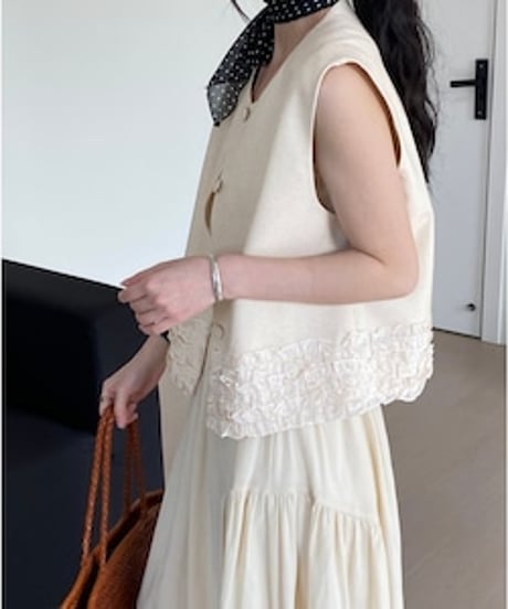 frilled hem vest /2color　FL3363