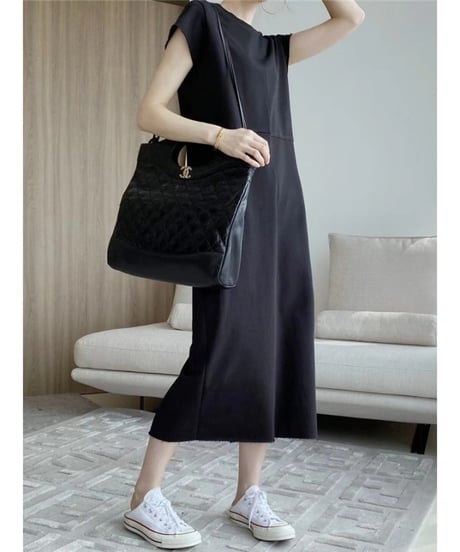 center seam back slit dress /2color　FL2043
