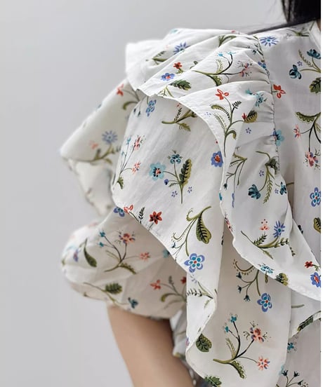 ruffle puff sleeve floral blouse　FL3382