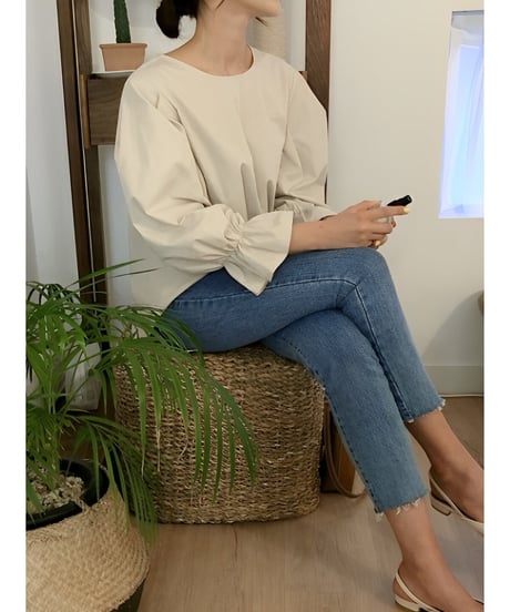 puff sleeve ribbon blouse　FL2475