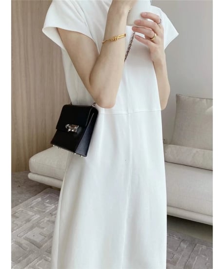 center seam back slit dress /2color　FL2043