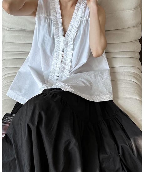frilled v-neck 2way sleeveless blouse /2color　FL3354