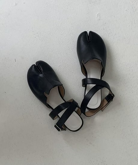 crossstrap flat tabi sandals /2color　FL2320