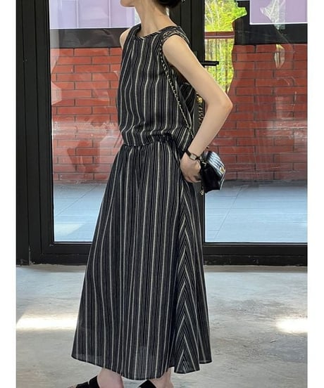 stripe sleeveless tops and skirt　FL2387