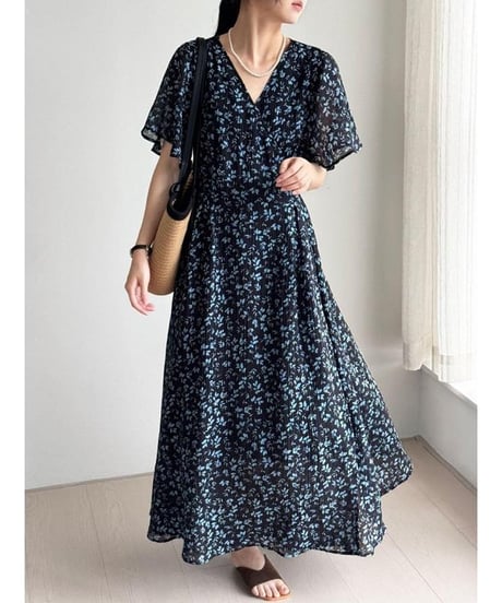 v-neck flare sleeves floral op /2color  FL3457