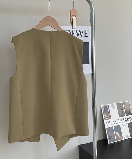 one button v-neck vest　FL2523