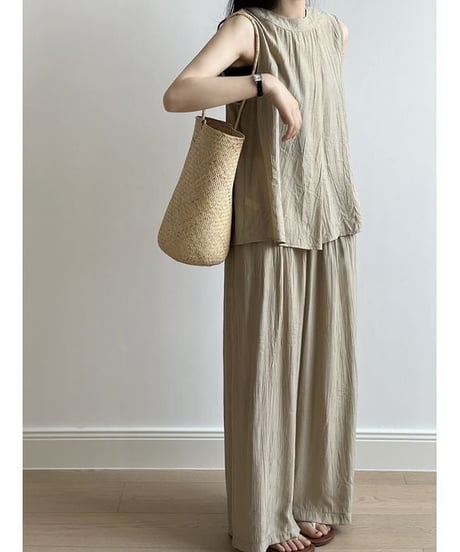 textured sleeveless tops and pants set-up　FL2389