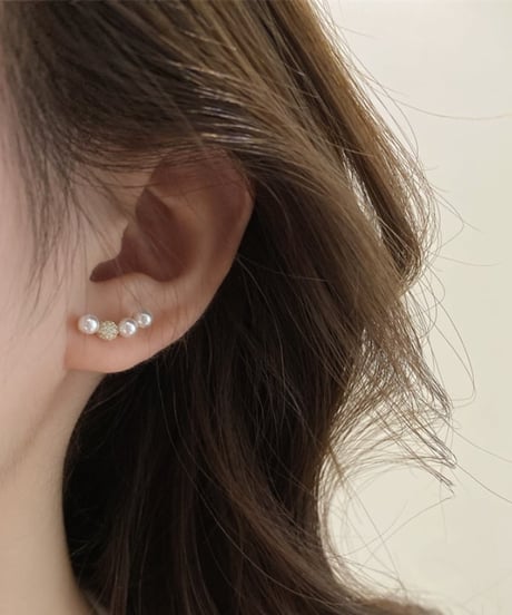 lined bijou pearls piercing　FL2181