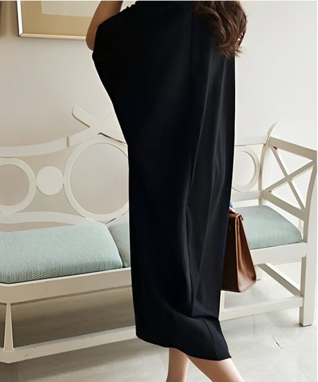 round neck loose sleeve dress　FL2008