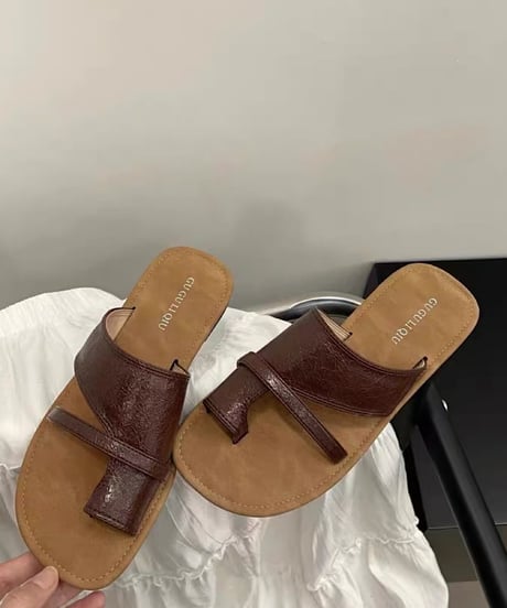 thumbfold flat sandals　FL2219