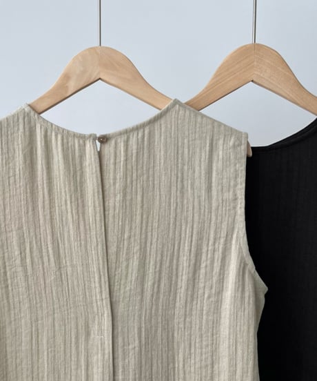 back slit sleeveless blouse /2color　FL2712