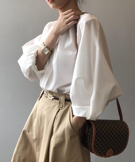 volume sleeve blouse　FL2578