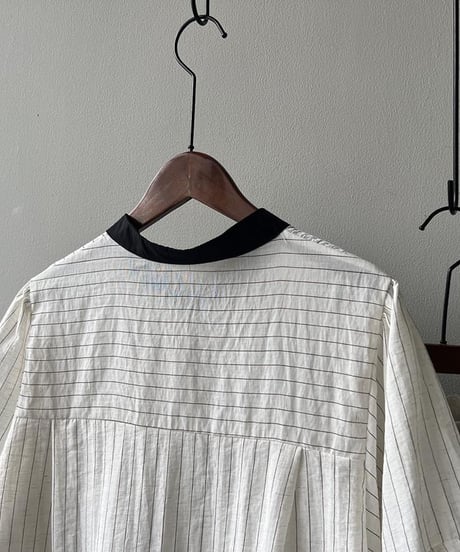 contrast collar striped shirt　FL2176