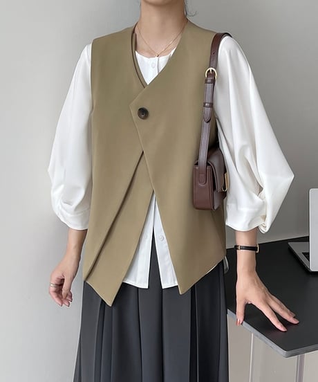 one button v-neck vest　FL2523