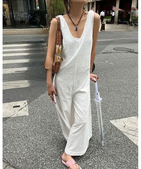 sleeveless embroidery jumpsuit　FL2384