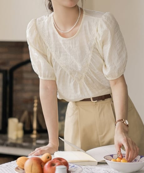french embroidery puff sleeve tops　FL2189
