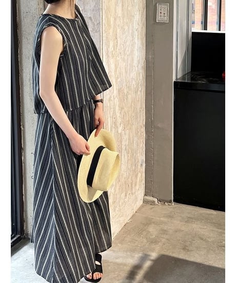 stripe sleeveless tops and skirt　FL2387