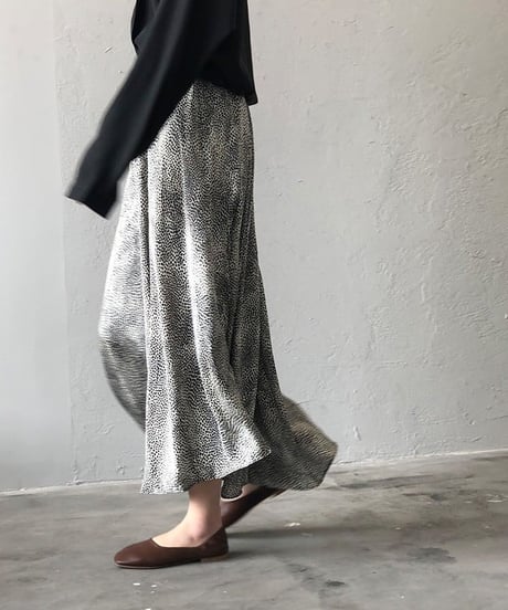 monotone leopard flare skirt　FL2185