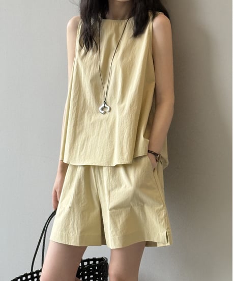 back ruffle slit vest shorts set　FL3648