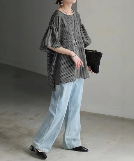 striped bell sleeve lightweight blouse /2color　FL3628