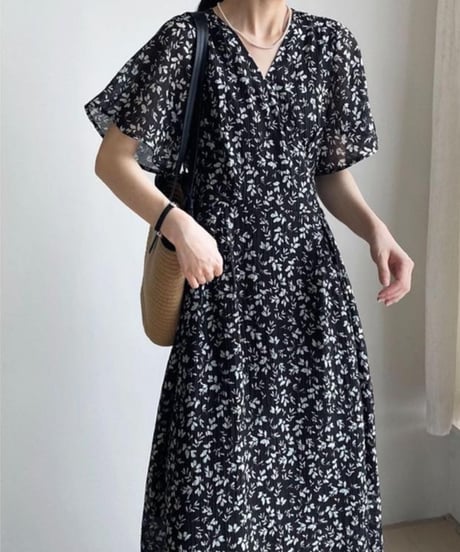 v-neck flare sleeves floral op /2color  FL3457