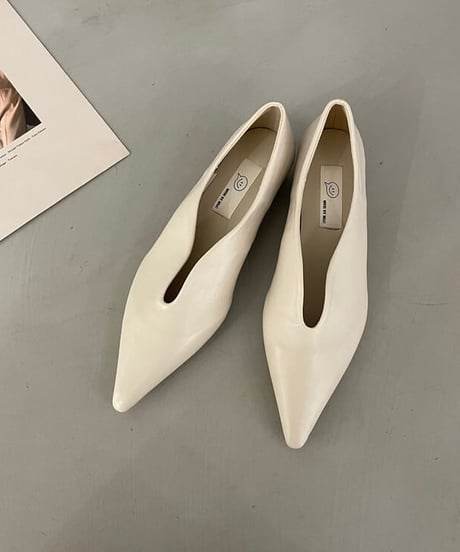 pointed v-cut shoes /3color　FL2210