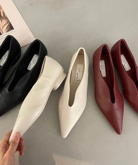 pointed v-cut shoes /3color　FL2210