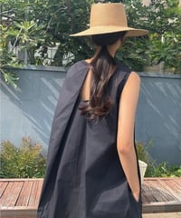 backless sleeveless dress /2color　FL2025